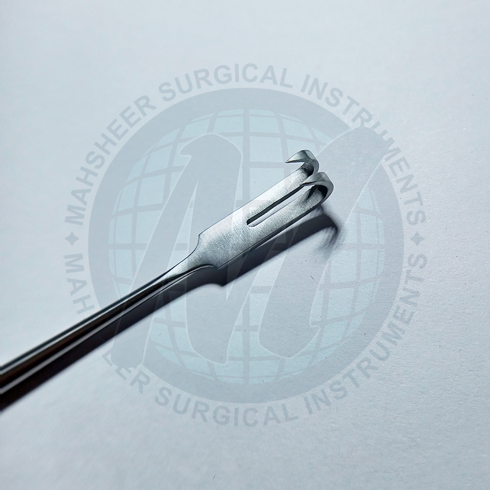Double-Hook-Retractor-Prongs Double-Hook-Retractor-Prongs
